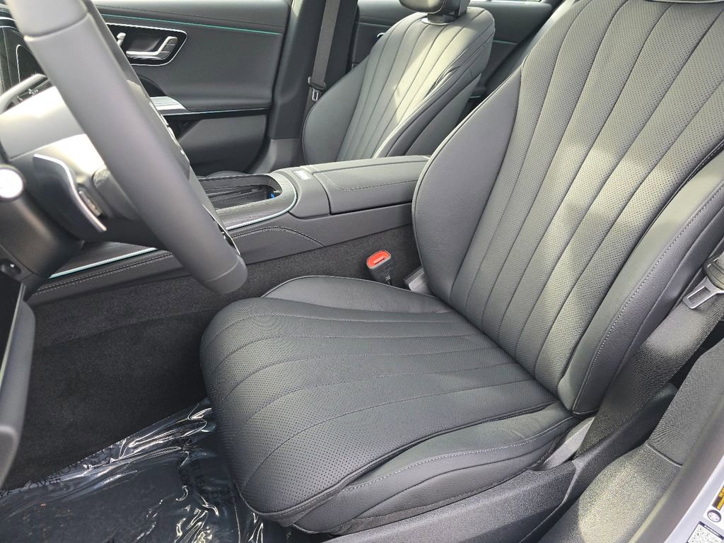 New 2026 Mercedes-Benz E 450 4MATIC Sedan image 24