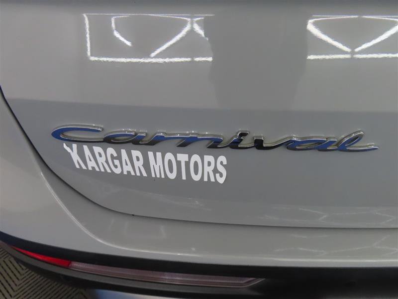 Used 2022 Kia Carnival SX image 13