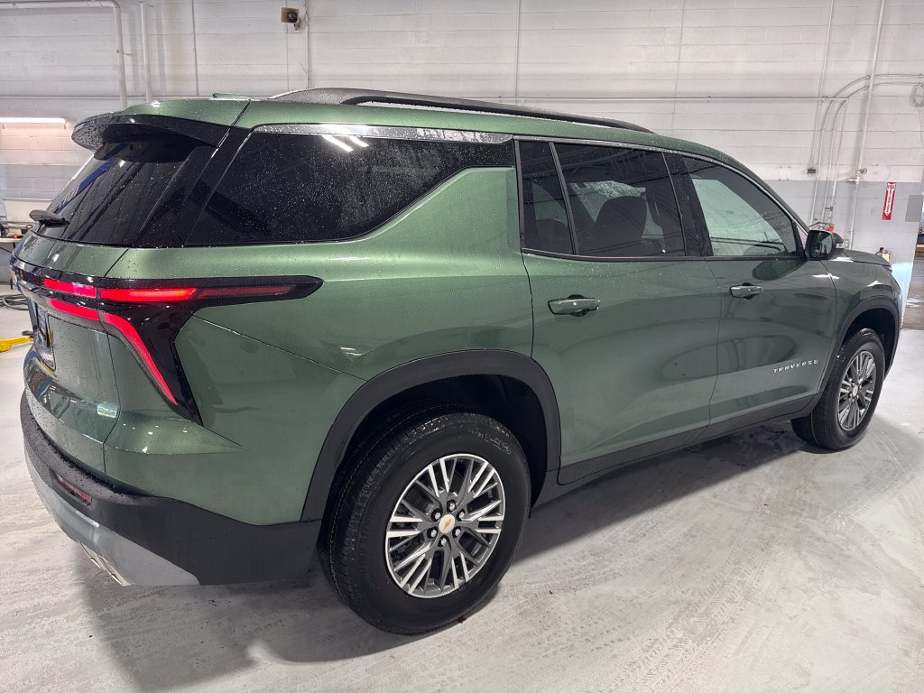 New 2027 Chevrolet Traverse LT AWD/4WD image 46