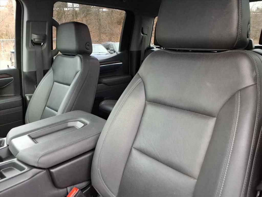 Used 2025 GMC Sierra 1500 SLT image 13
