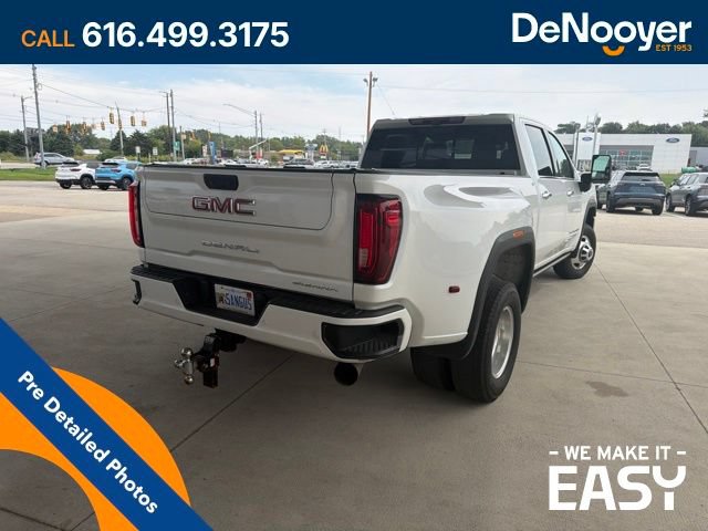 Used 2022 GMC Sierra 3500 Denali w/ Denali Ultimate Package AWD/4WD image 5