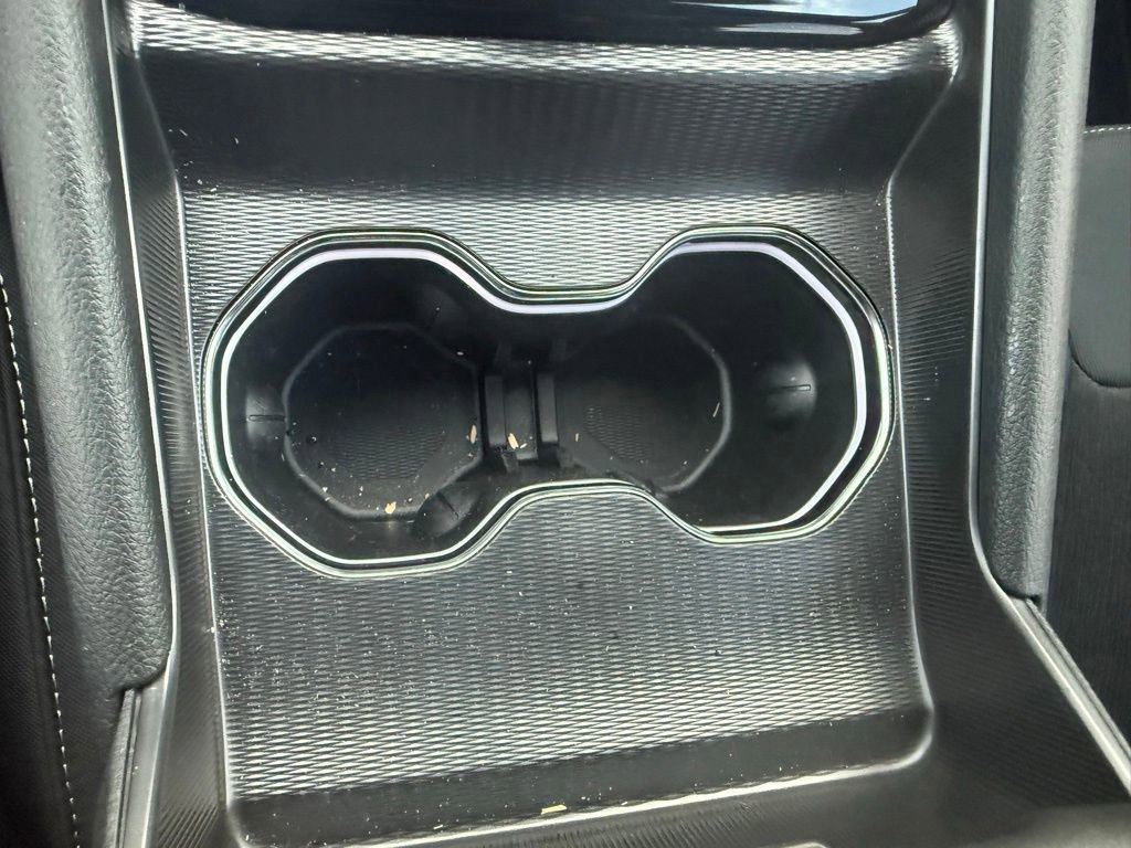 Certified 2025 Jeep Grand Cherokee L Laredo image 8