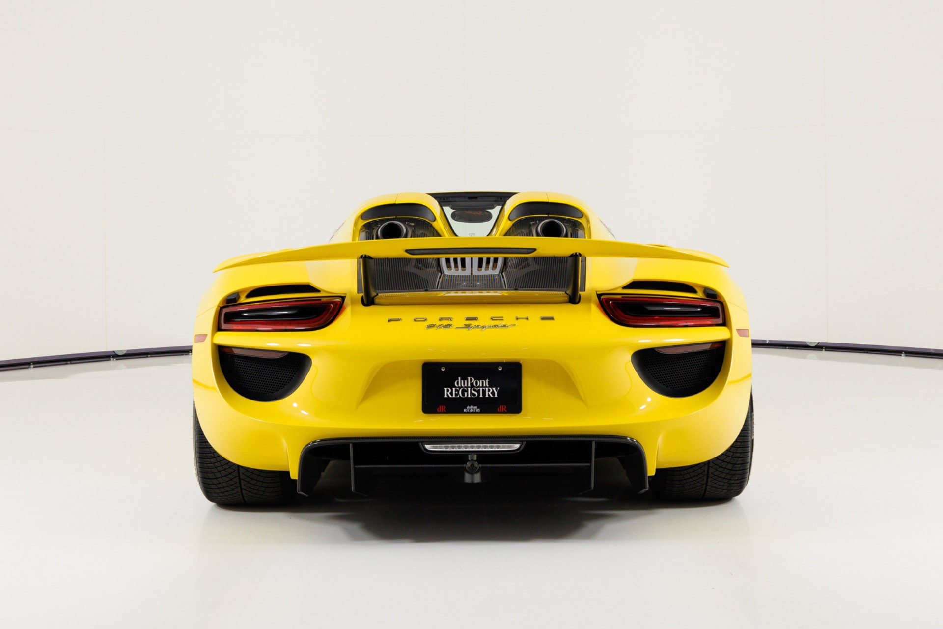 Used 2015 Porsche 918 Spyder AWD/4WD image 5