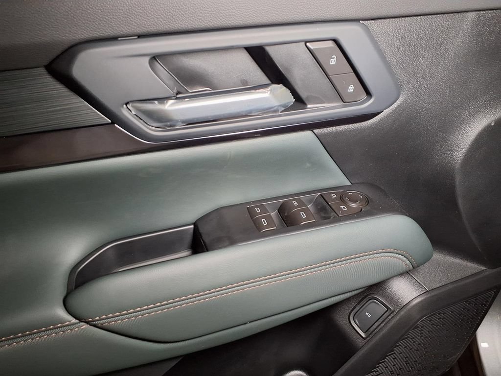 New 2026 GMC Terrain AT4 AWD/4WD image 16