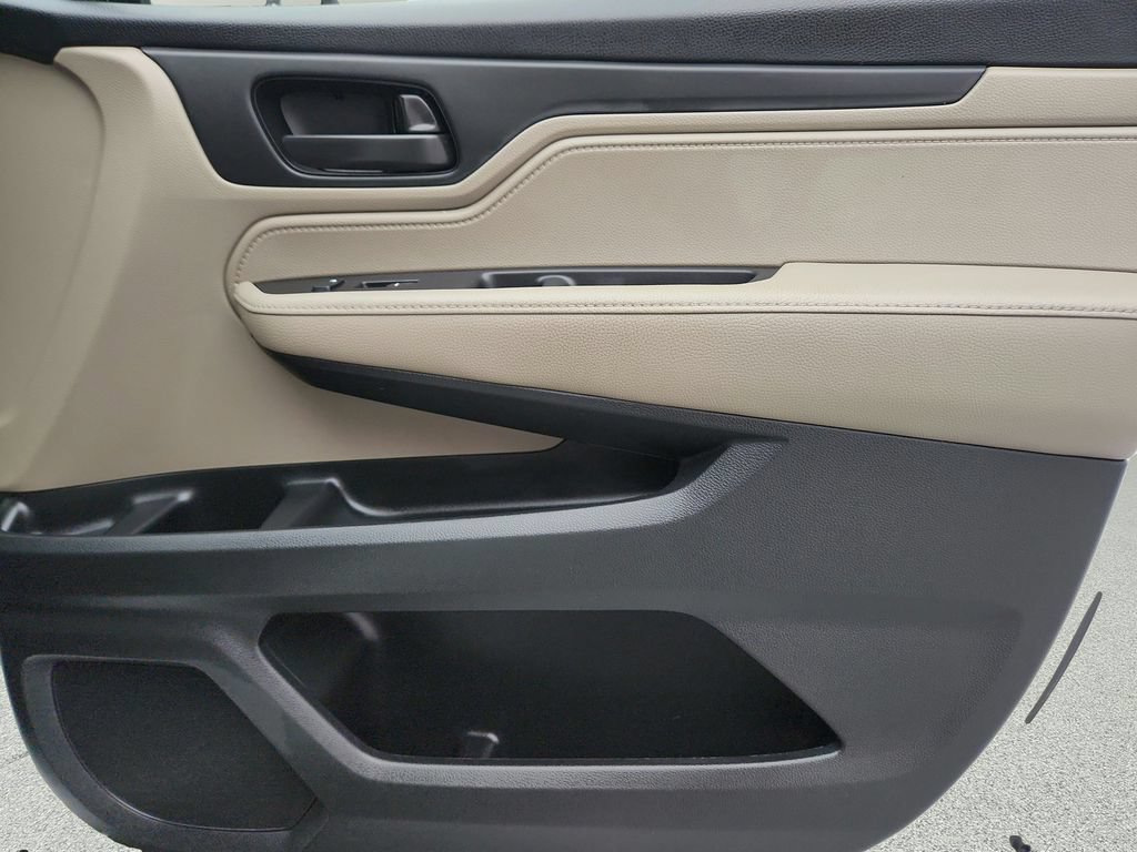Used 2019 Honda Odyssey EX image 27