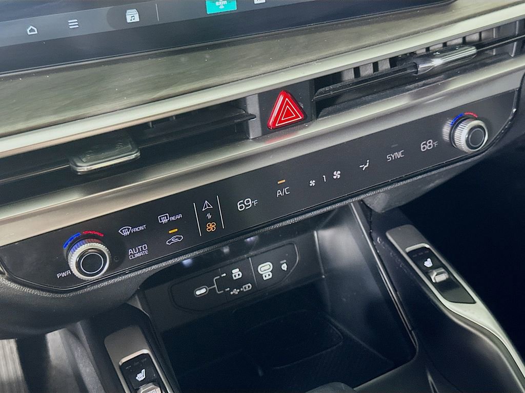 Used 2024 Kia Sorento X-Line EX image 26