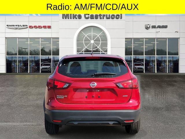 Used 2018 Nissan Rogue Sport S AWD/4WD image 5