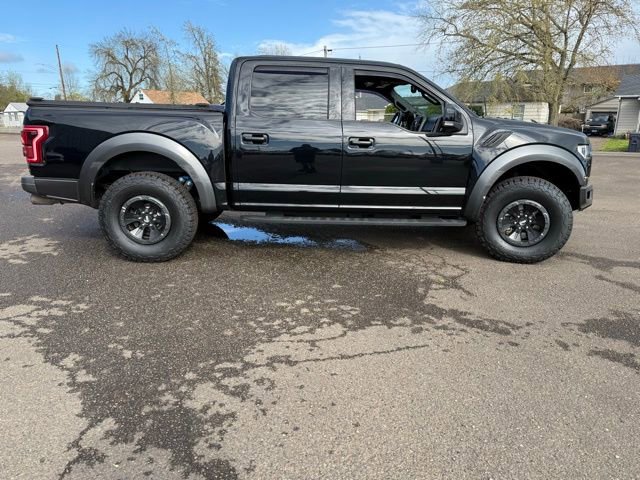 Used 2017 Ford F150 Raptor w/ Equipment Group 802A Luxury image 10