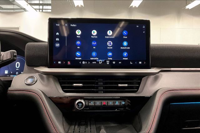 Used 2025 Ford Explorer ST w/ Sun And Sound Package image 29