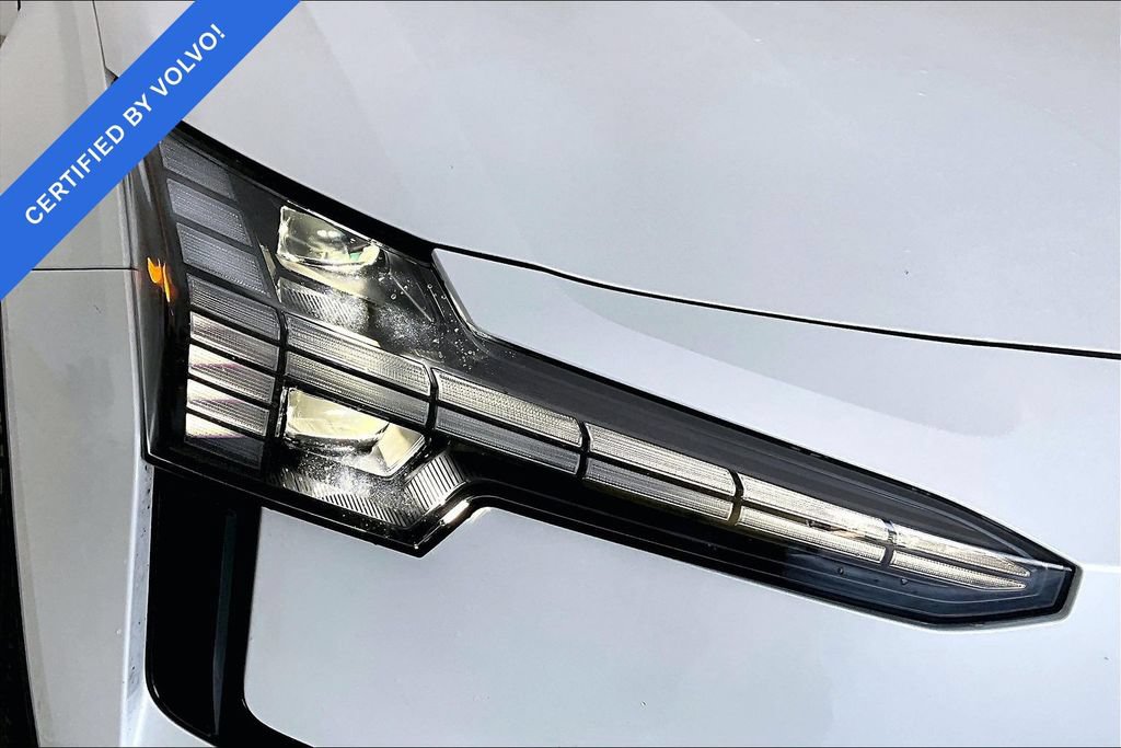 Certified 2025 Volvo EX30 Plus w/ Protection Package Premier AWD/4WD image 28