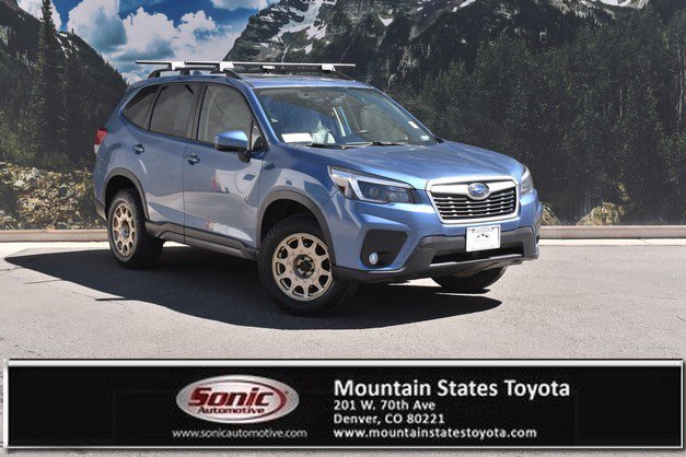 Used 2021 Subaru Forester Premium image 1