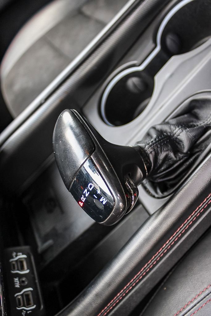 Used 2021 Dodge Durango R/T w/ Blacktop Package AWD/4WD image 21