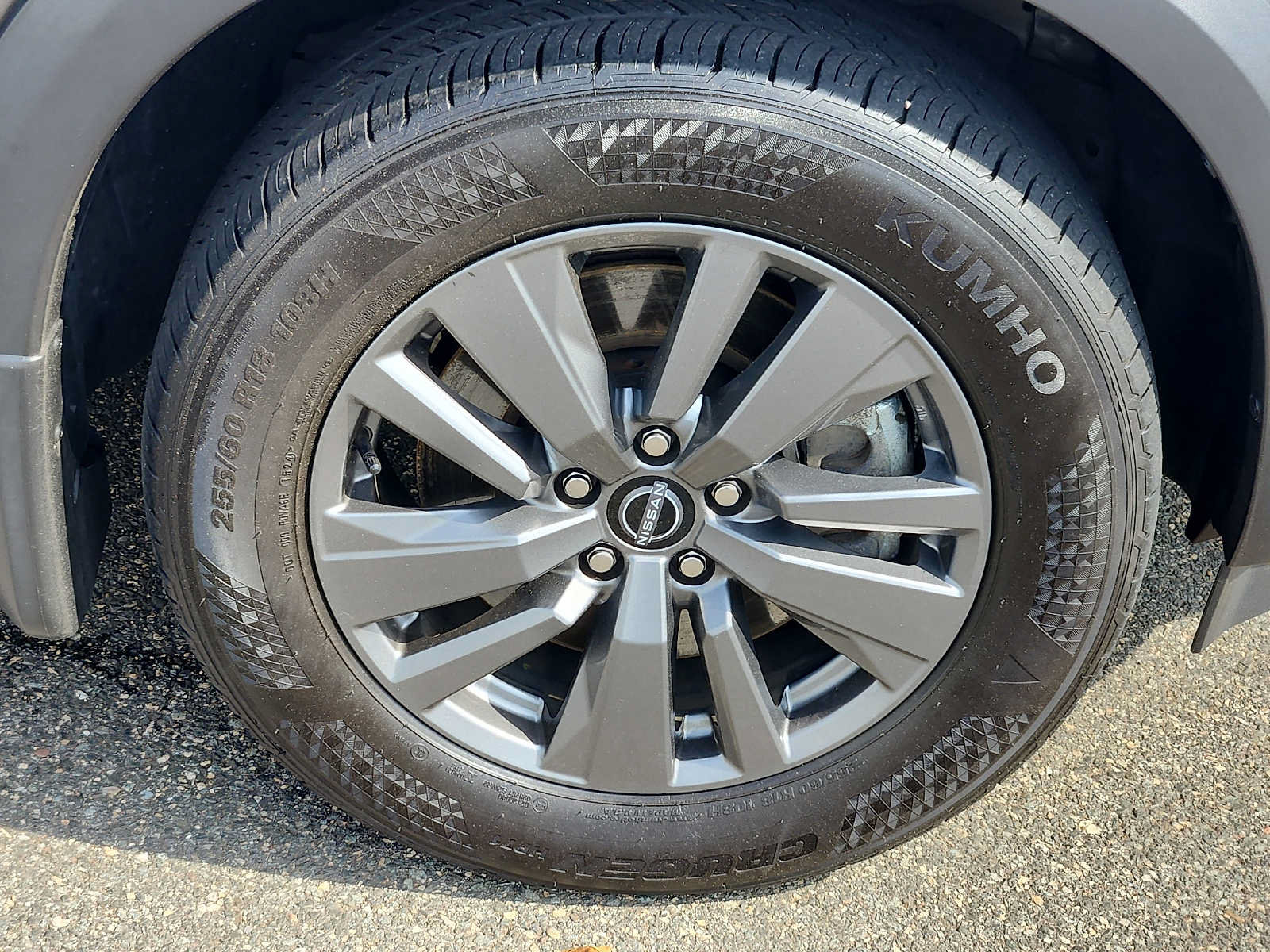 Used 2024 Nissan Pathfinder S AWD/4WD image 8