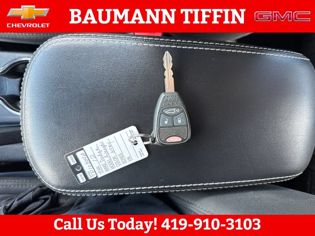Used 2012 Dodge Avenger SE FWD image 24