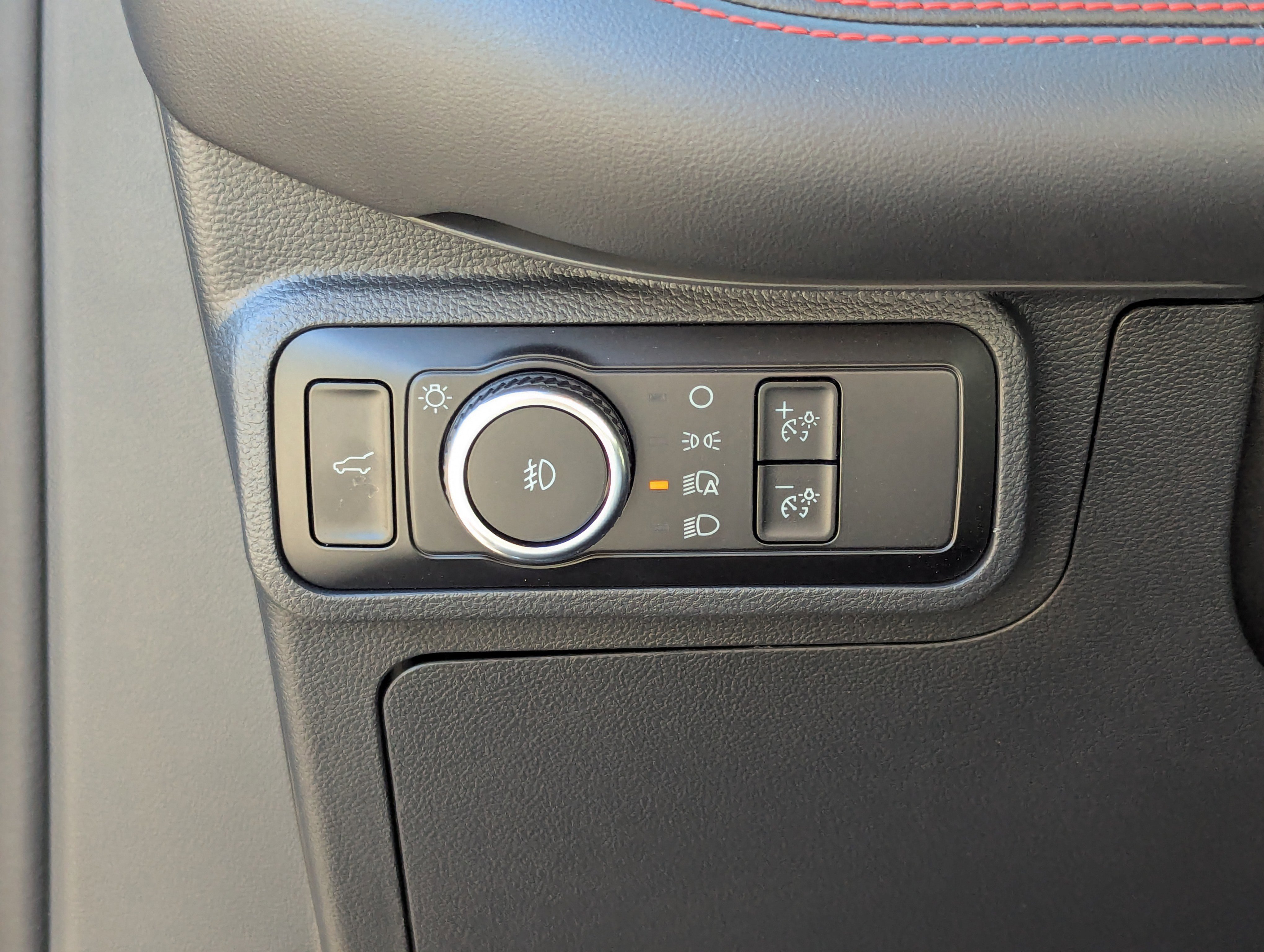 Used 2025 Ford Explorer ST-Line w/ Premium Package image 20