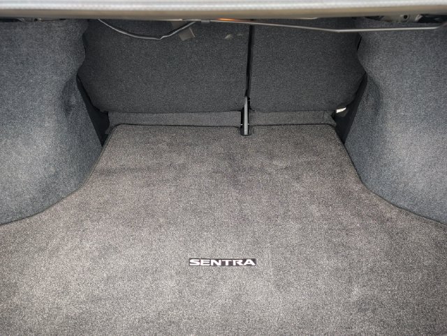 Used 2019 Nissan Sentra SV FWD image 10