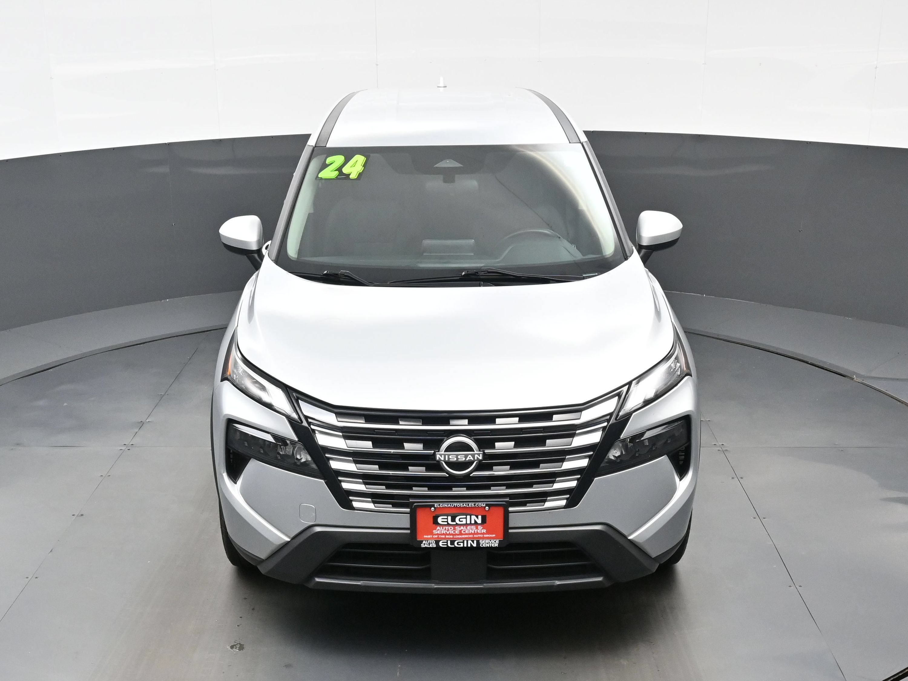 Used 2024 Nissan Rogue SV FWD image 40