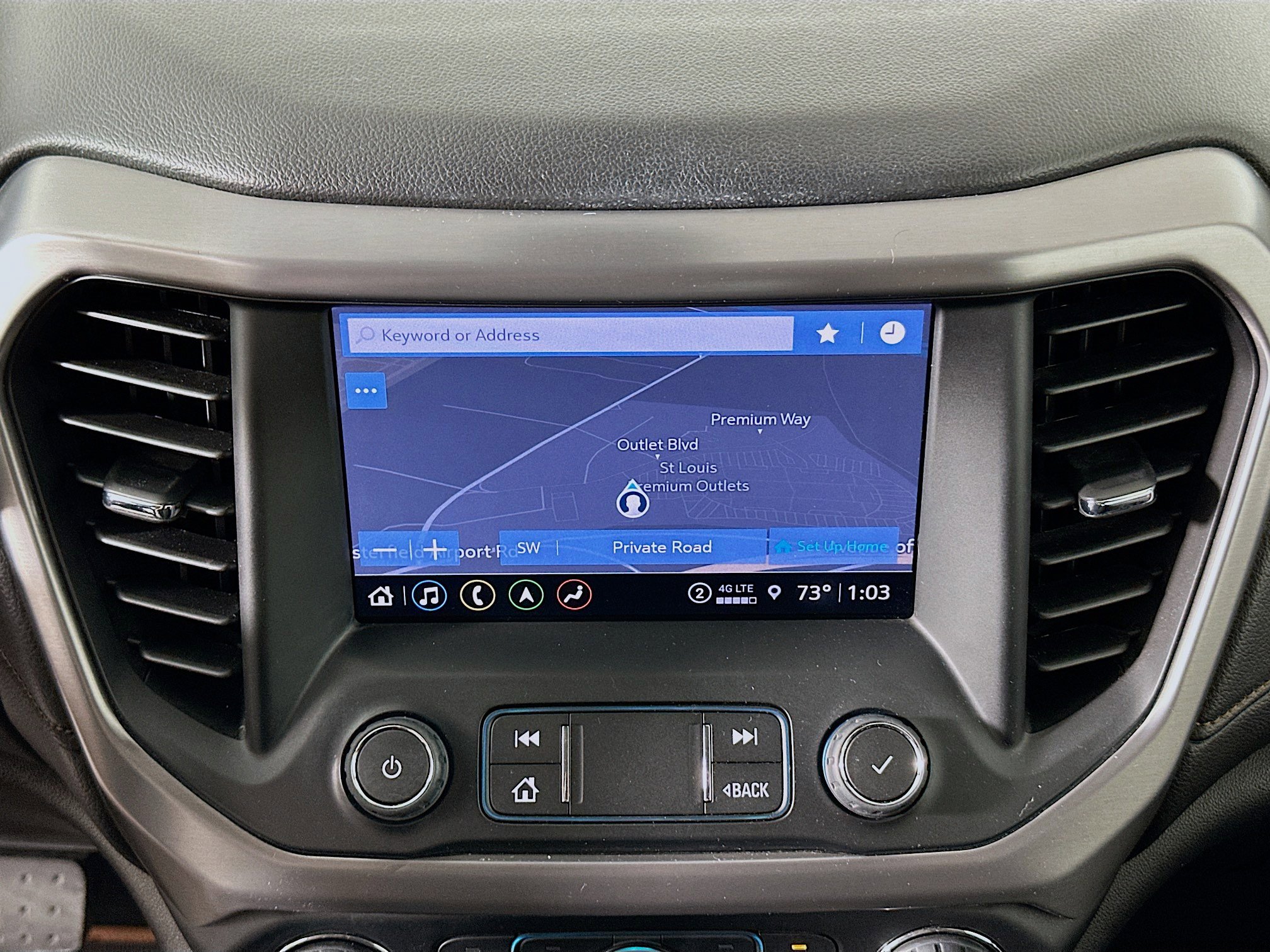 Used 2021 GMC Acadia AT4 AWD/4WD image 22