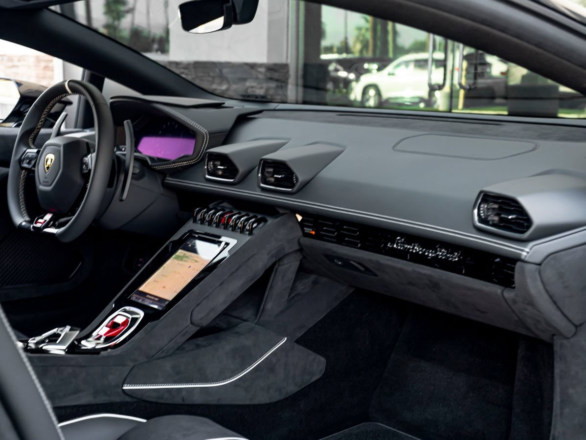 Used 2024 Lamborghini Huracan Sterrato AWD/4WD image 28