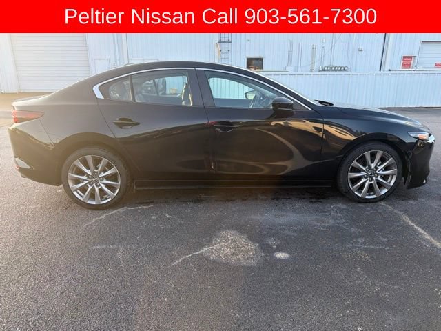 Used 2021 MAZDA MAZDA3 s FWD image 2