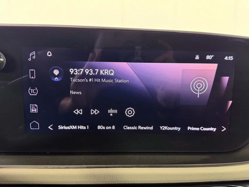 Used 2025 Buick Envista Avenir FWD image 25