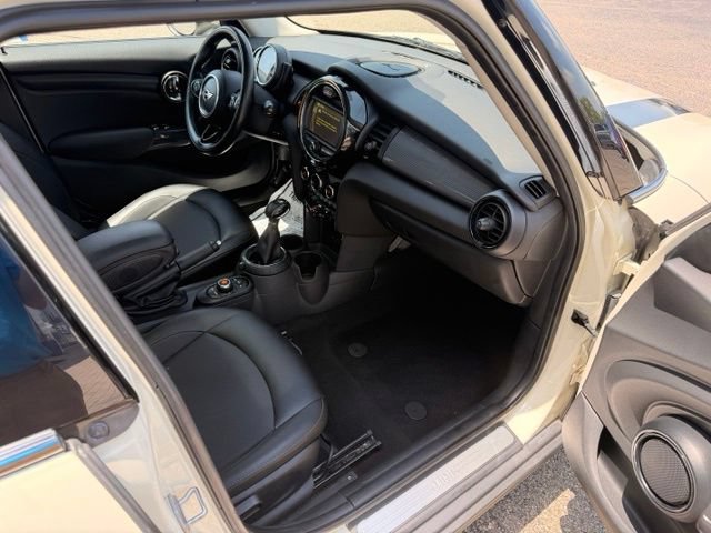 Used 2016 MINI Cooper 4-Door Hardtop FWD image 18