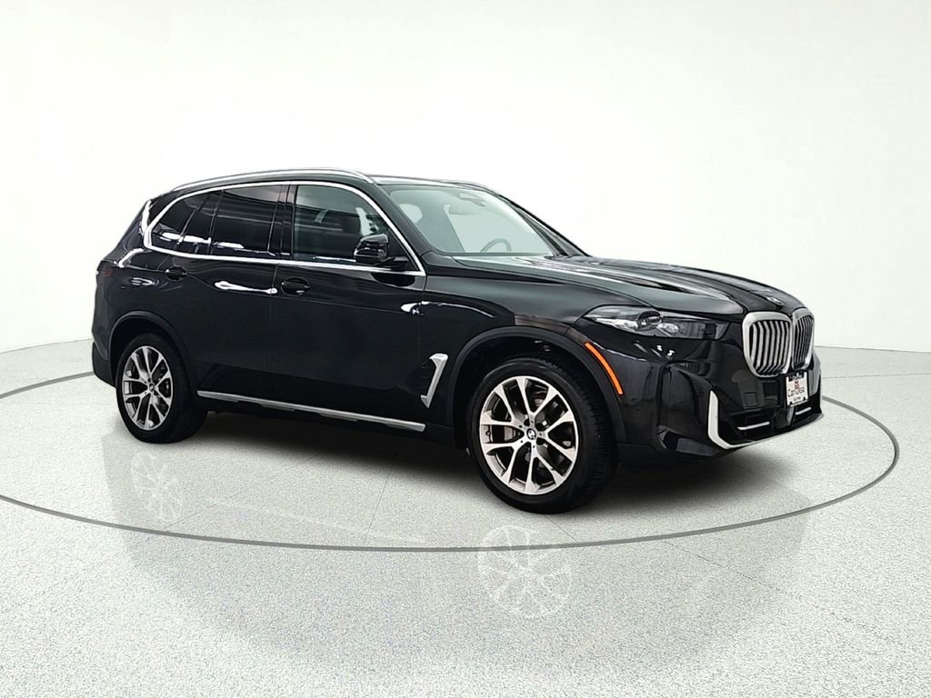 Used 2024 BMW X5 xDrive40i AWD/4WD image 9