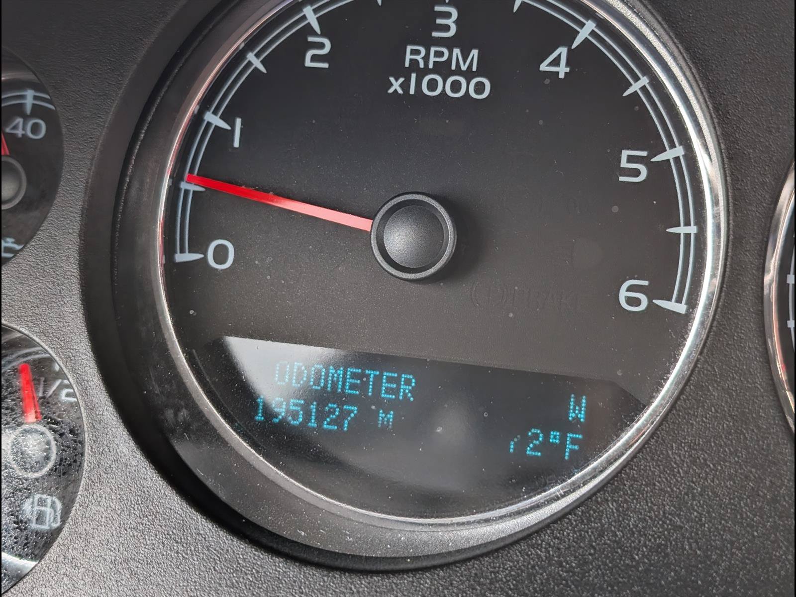 Used 2014 GMC Yukon Denali AWD/4WD image 9
