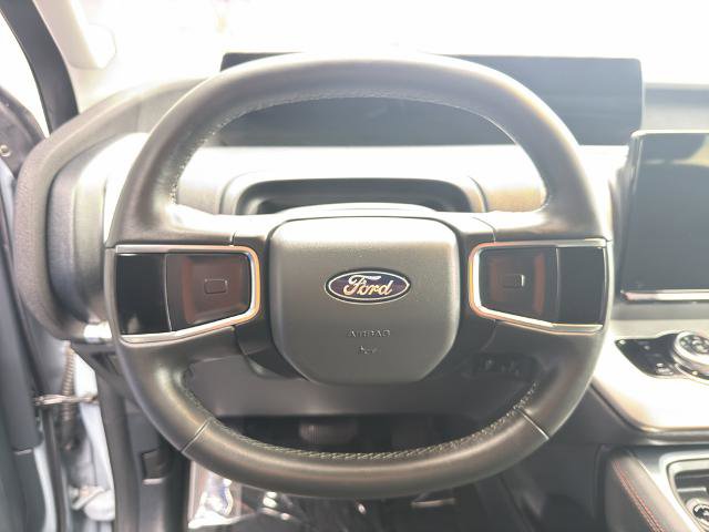 Certified 2025 Ford Expedition Active AWD/4WD image 24
