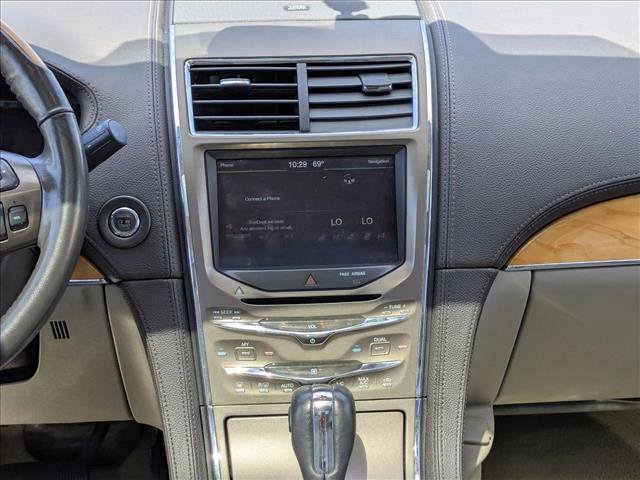 Used 2012 Lincoln MKX FWD image 13