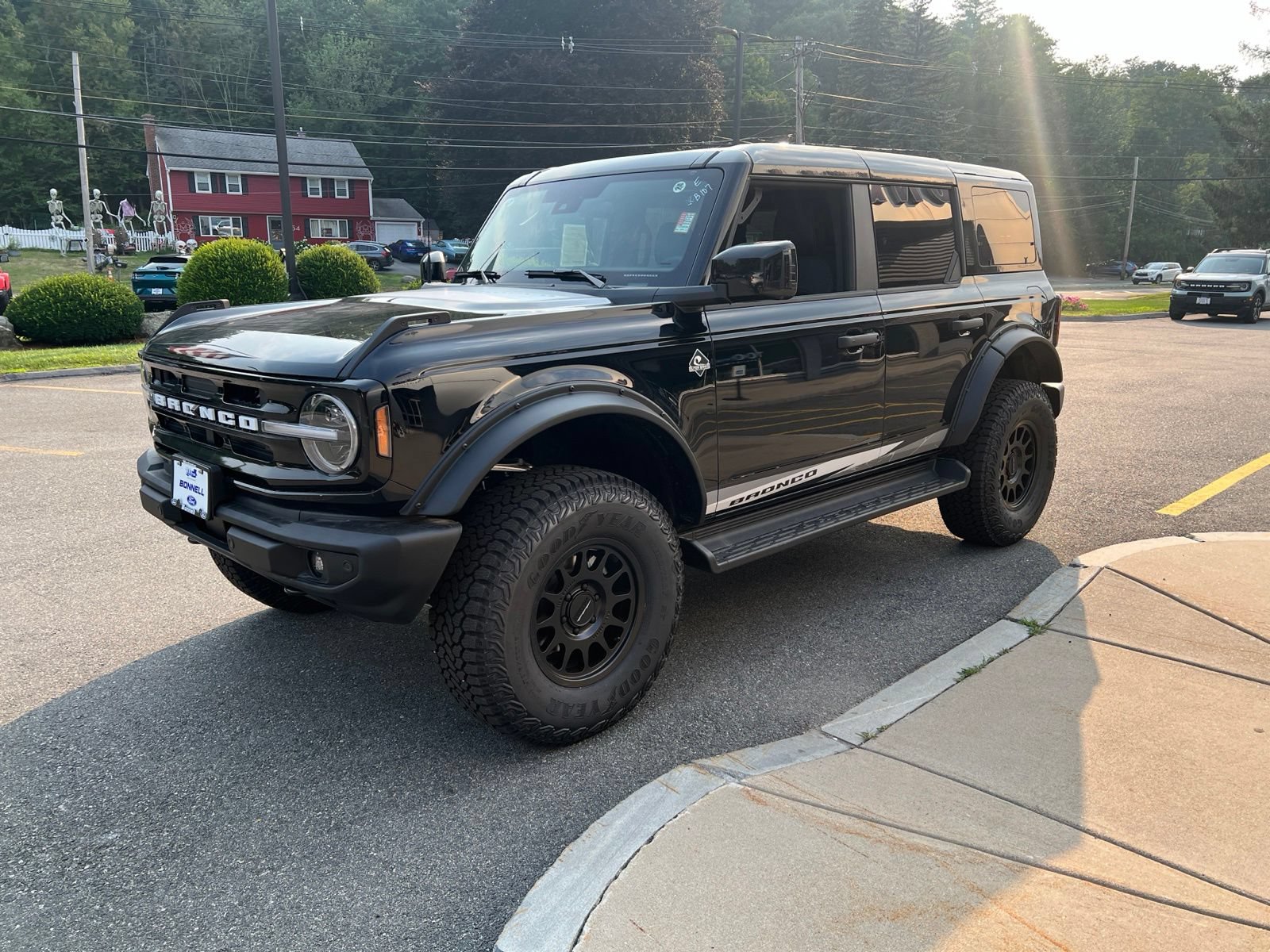 New 2026 Ford Bronco Outer Banks AWD/4WD image 3