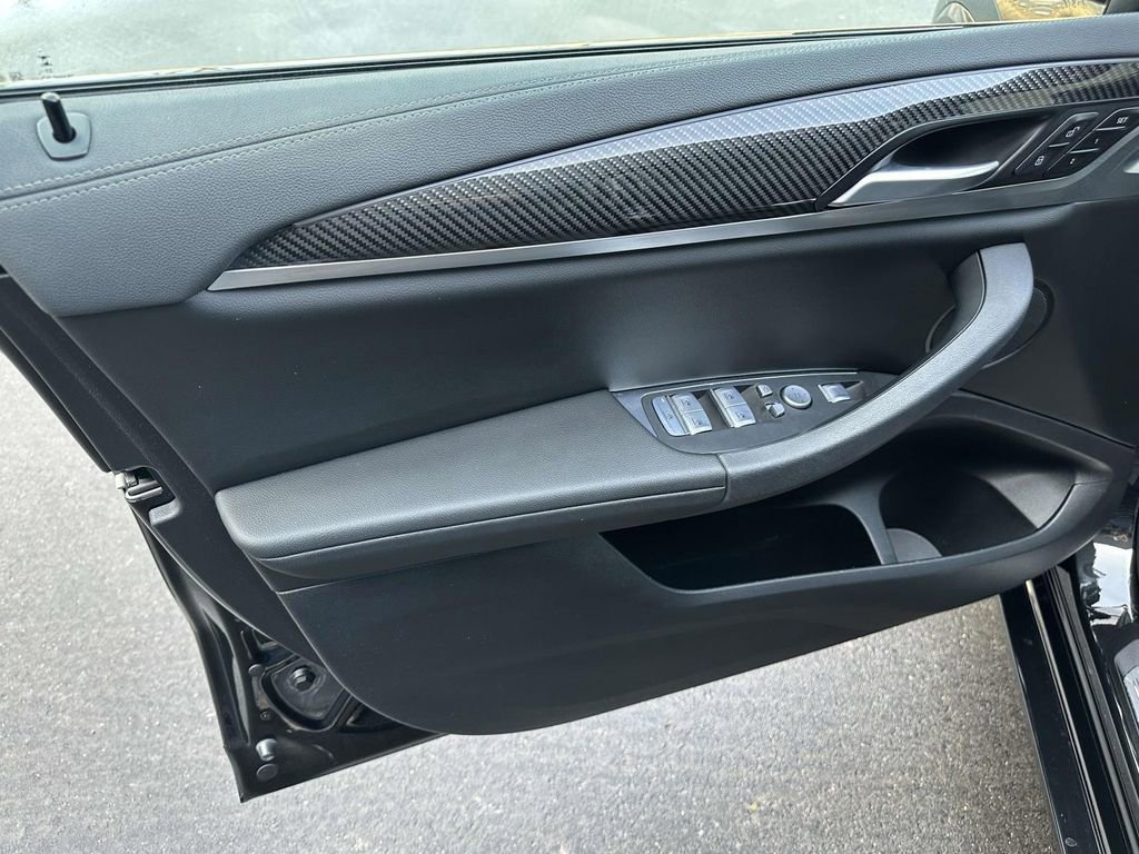 Used 2024 BMW X3 M40i w/ Parking Assistance Package AWD/4WD image 15