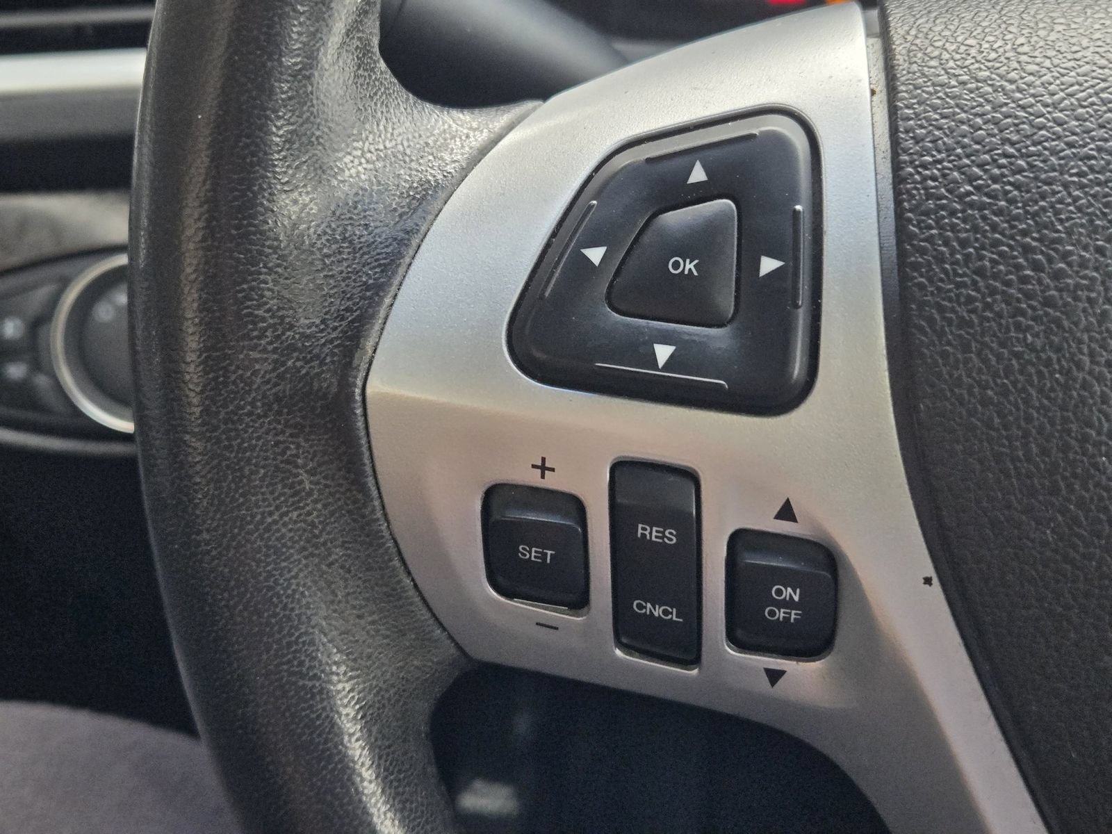 Used 2015 Ford Explorer Limited FWD image 27