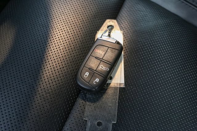 Used 2016 Dodge Challenger R/T Plus RWD image 39