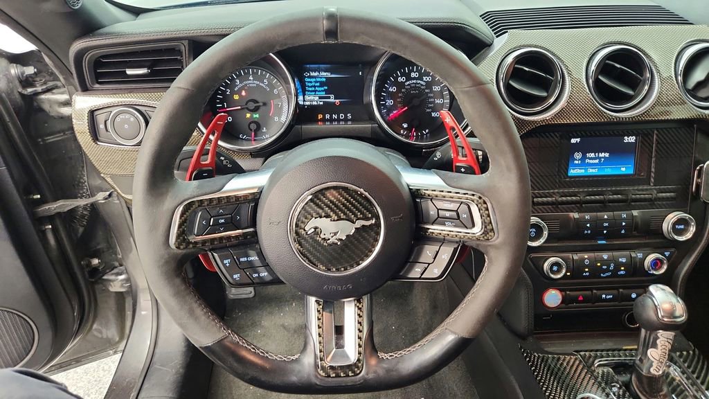 Used 2016 Ford Mustang GT RWD image 15
