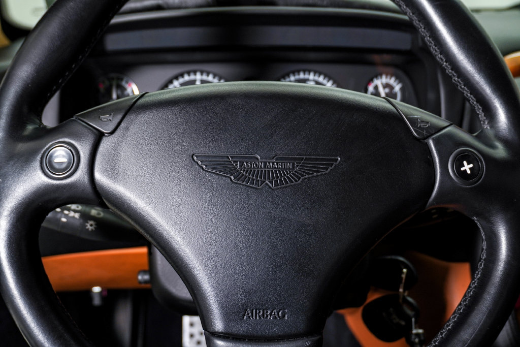 Used 2002 Aston Martin DB7 Vantage RWD image 27