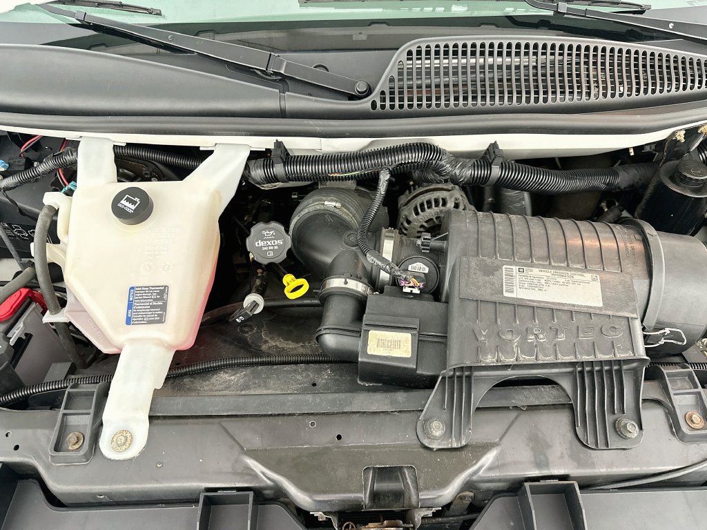 Used 2014 Chevrolet Express 2500 LT w/ LT Preferred Equipment Group RWD image 31