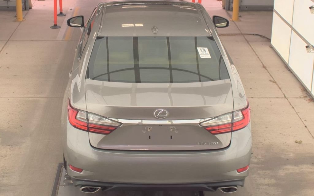 Used 2018 Lexus ES 350 w/ Premier Package FWD image 4