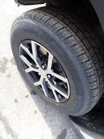 New 2025 Jeep Grand Cherokee L Limited image 9