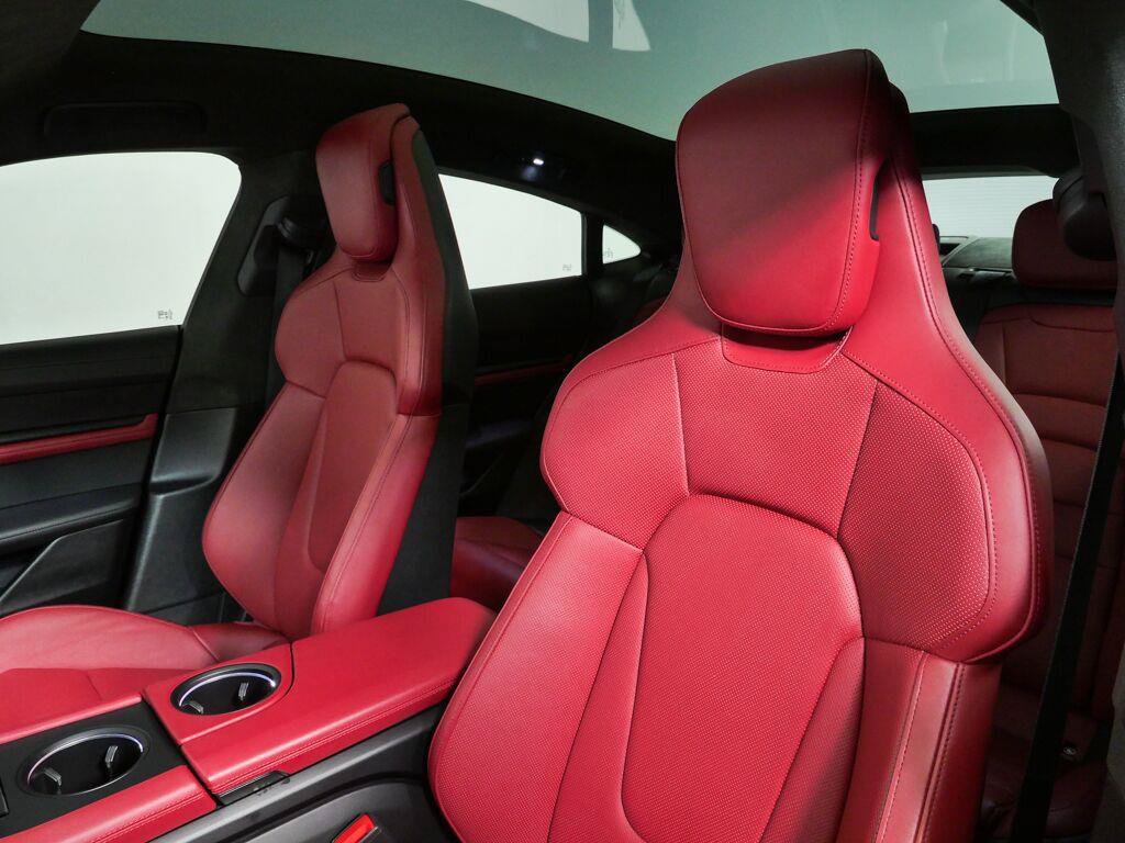 Certified 2023 Porsche Taycan GTS AWD/4WD image 5