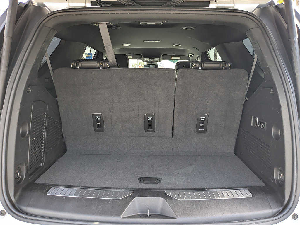 Certified 2024 Chevrolet Tahoe Premier RWD image 12