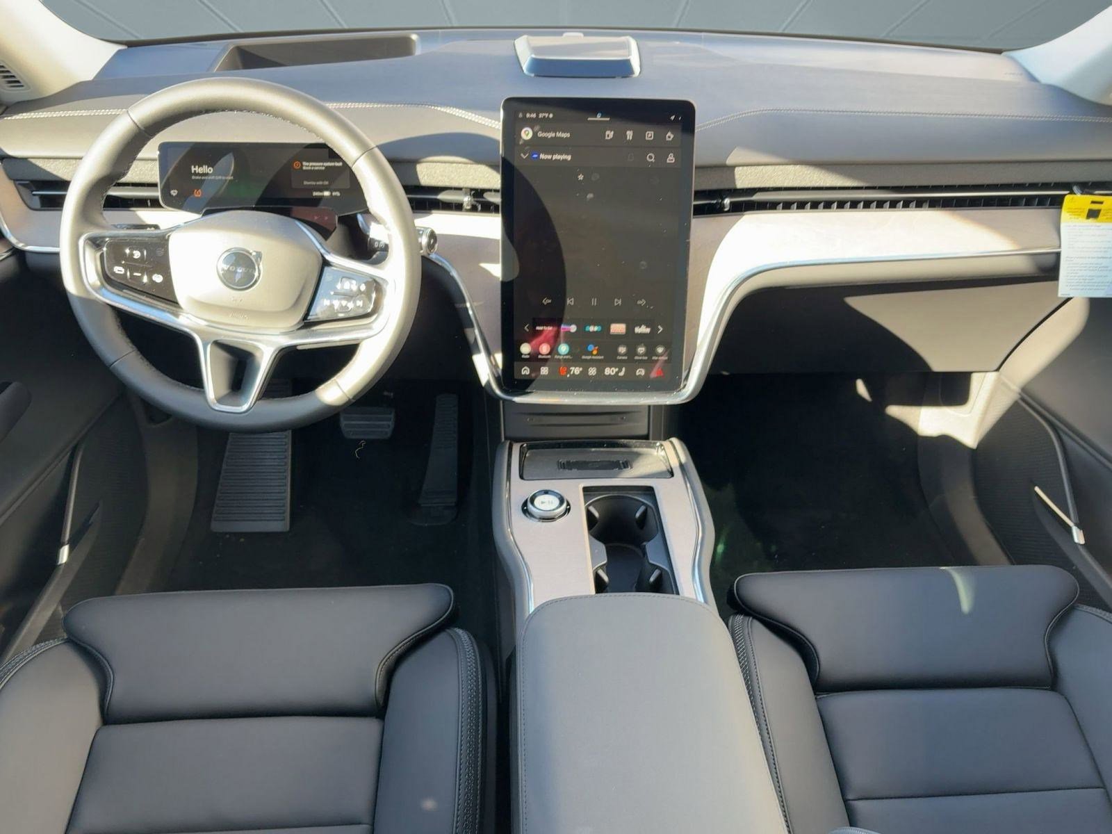 New 2025 Volvo EX90 Plus AWD/4WD image 16