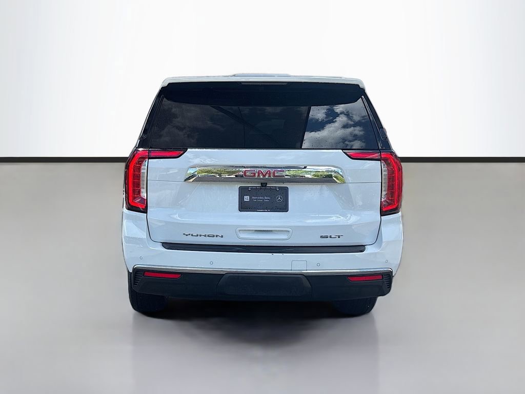 Used 2024 GMC Yukon XL SLT w/ SLT Luxury Package RWD image 4