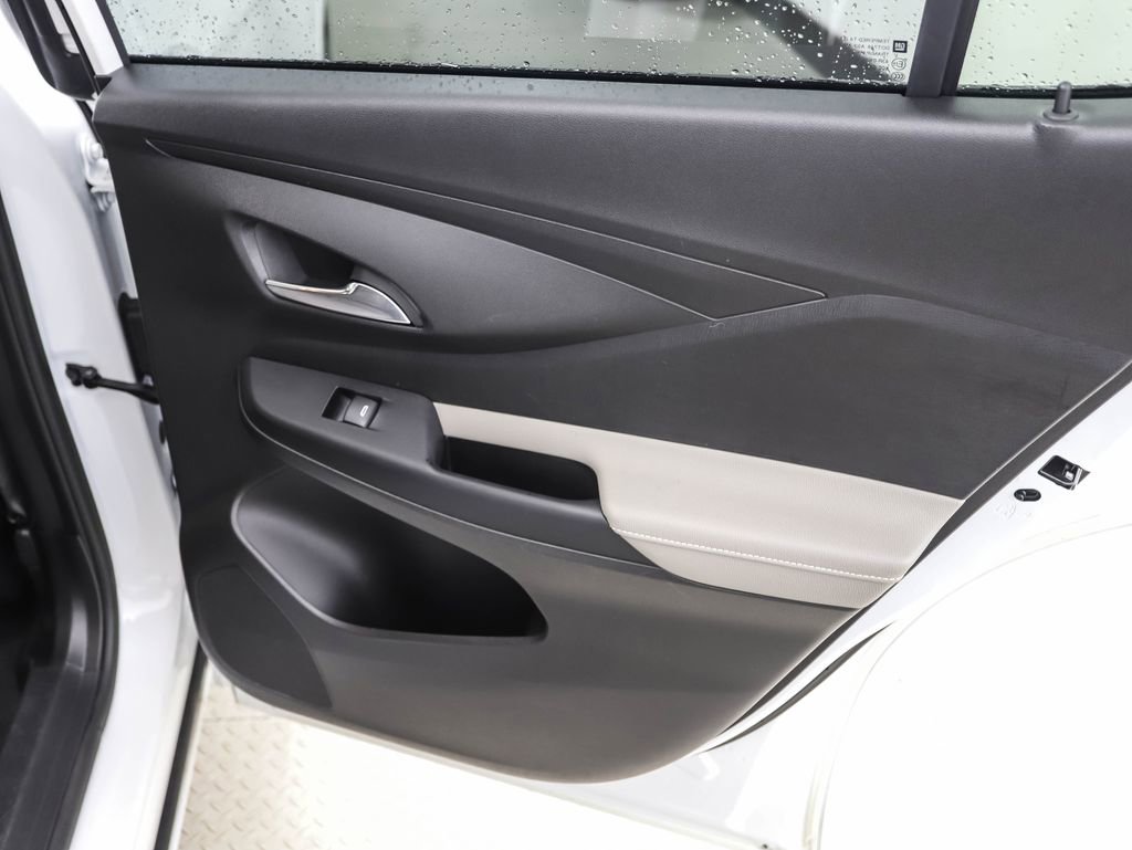 Used 2025 Buick Envista Avenir image 23