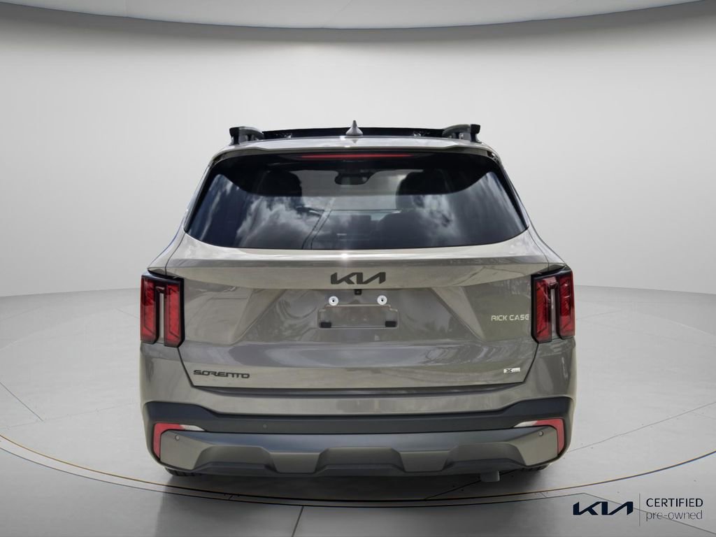 Certified 2025 Kia Sorento X-Line EX image 6