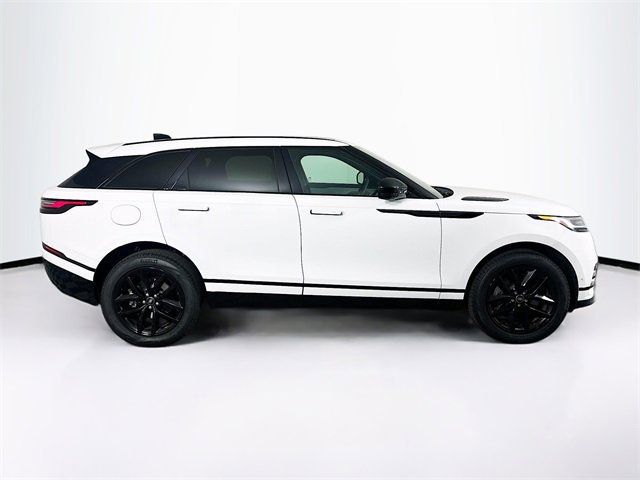 Used 2026 Land Rover Range Rover Velar Dynamic SE image 4
