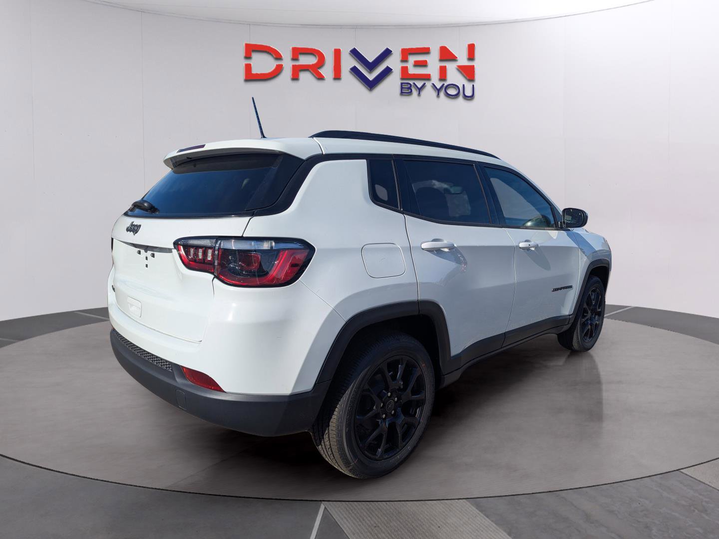 New 2026 Jeep Compass Latitude w/ Quick Order Package 29K AWD/4WD image 5
