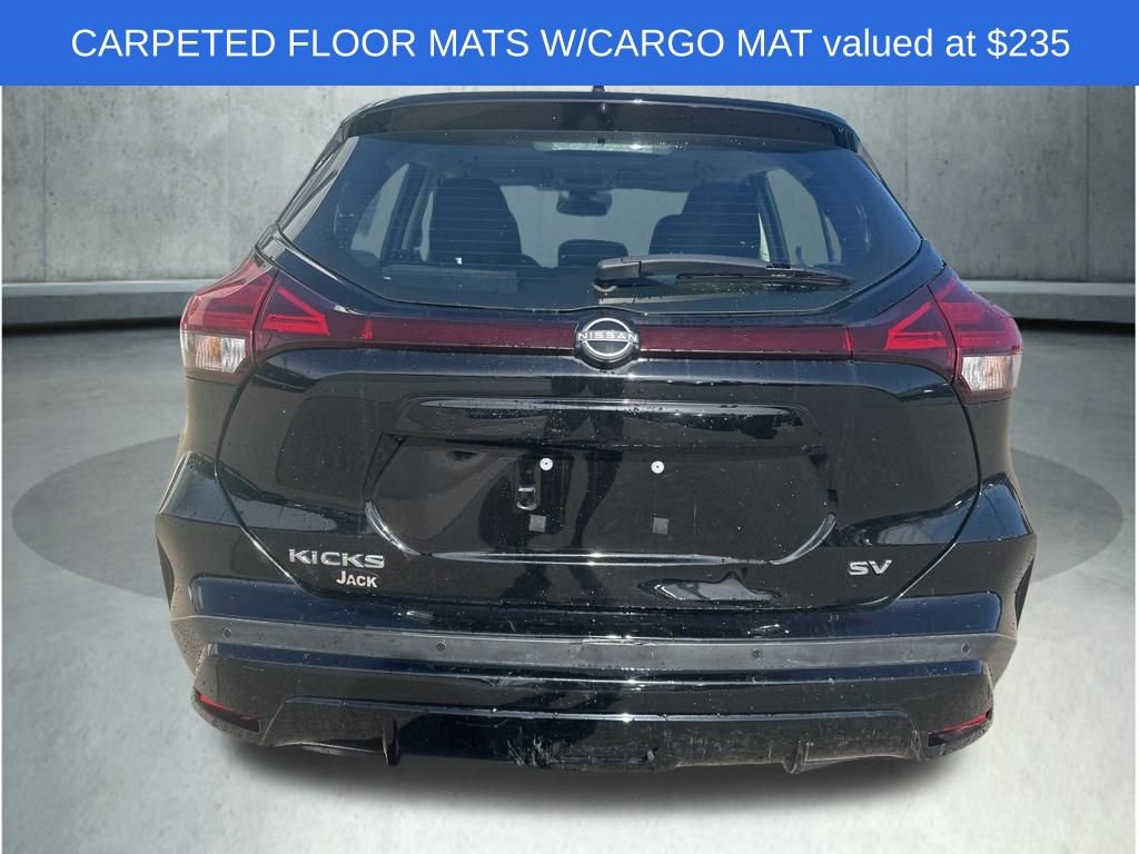 Used 2023 Nissan Kicks SV image 6