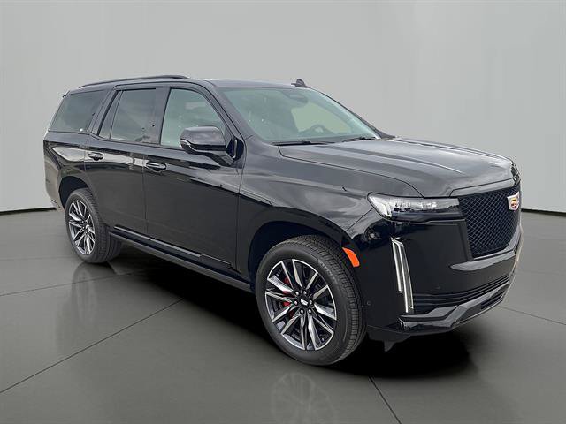 Certified 2022 Cadillac Escalade Sport Platinum w/ Heavy-Duty Trailer Package AWD/4WD image 7