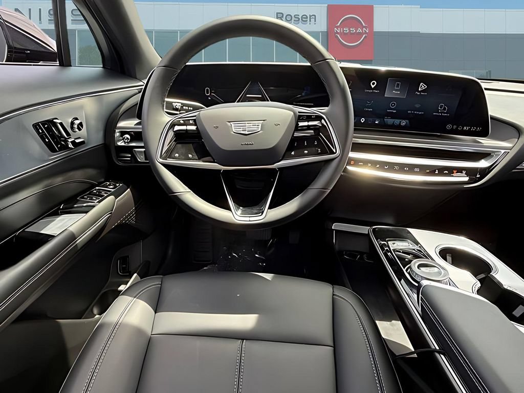 Used 2024 Cadillac Lyriq Tech w/ LPO, Floor Liner Package RWD image 8